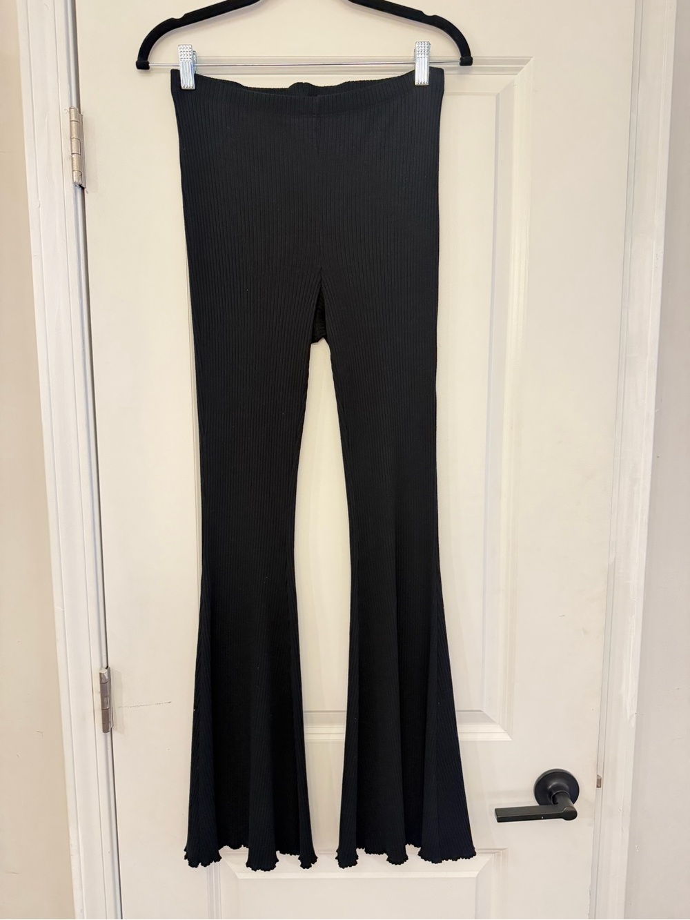 aerie Black Ribbed Flare Leggings